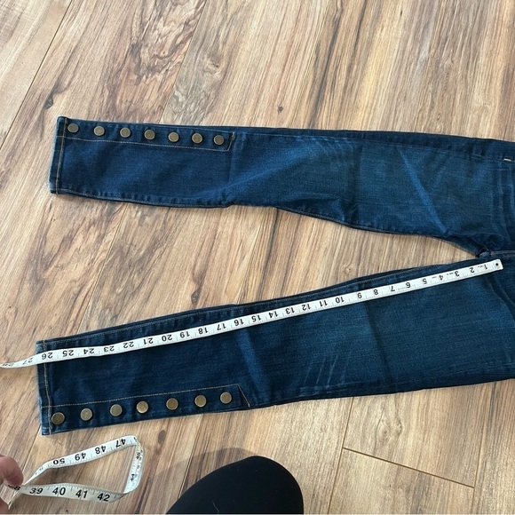 Veronica Beard Debbie High Rise Skinny Jeans Snap Button Side Vent - Picture 13 of 15